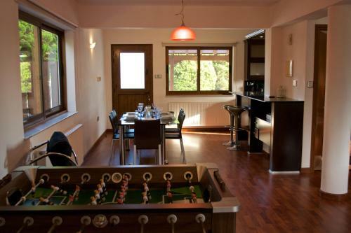 Rotelia Gardens Luxury Beach Villa