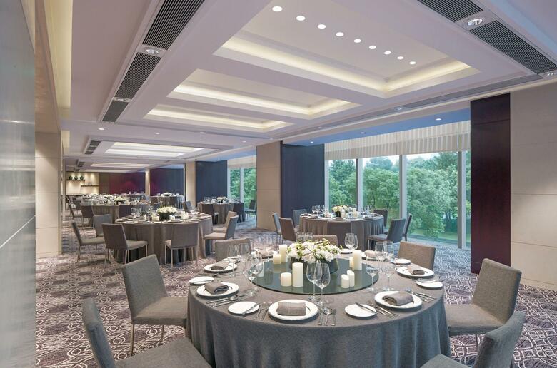 New World Shanghai Hotel