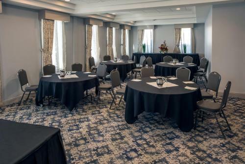Hotel Holiday Inn Conference Centre Edmonton South