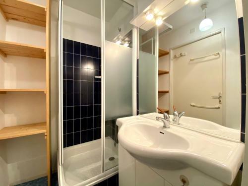 Apartamento Ref 003 Studio Vue Sur Port R�sidence Du Soleil