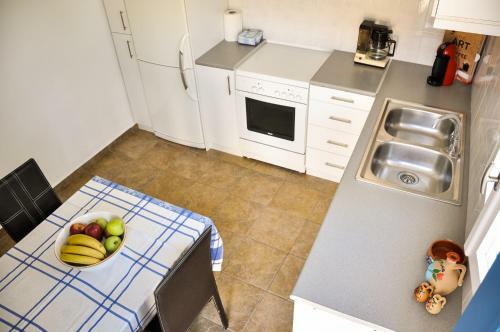 Elena's Guest House