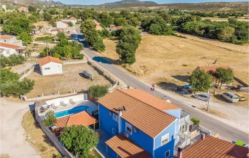 Beautiful Apartment In Vrana With Wifi And 2 Bedrooms