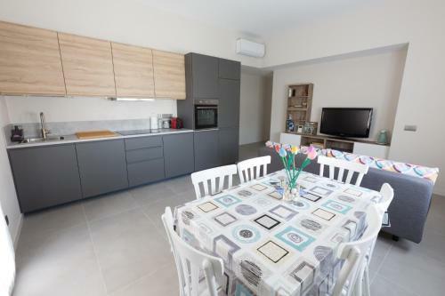 Apartamento In Riviera Da Licia