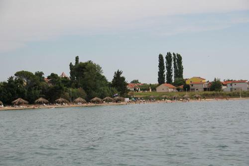 Apartmani Vrsi Mulo
