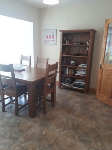 No 9 The Willows, Ballinamore, Entire Home