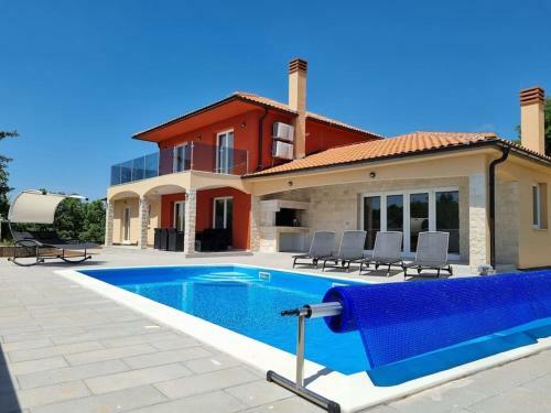 Villa Oasis - Pool Villa In Heart Of Istria