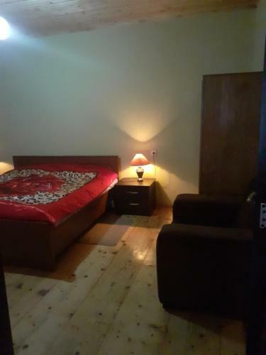 Hostal Guesthouse Mari Mestia