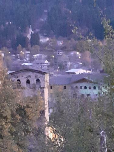 Hostal Guesthouse Mari Mestia