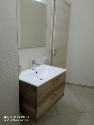 Royal View Apartment