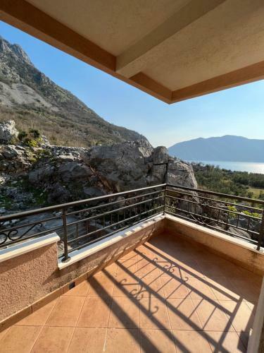 Risan Club Apartment Best View