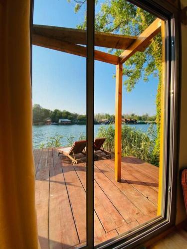 Apartamento Home Of Dolly Waterfront Villa Ada Bojana