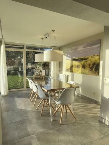 Villa Luxe 8 Persoons ?golfvillatexel? Vlakbij Zee