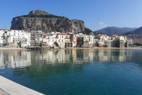 Saraceni Holiday Apartment Cefal�