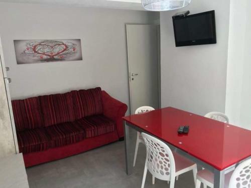 Red Passion Apartment