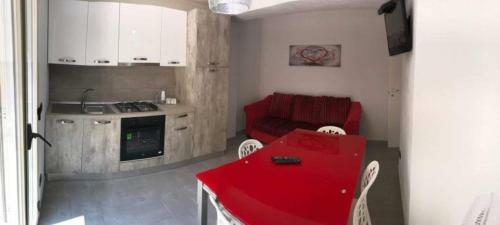 Red Passion Apartment