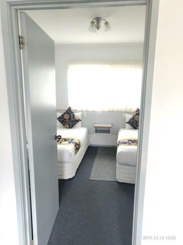 Coachman Motel