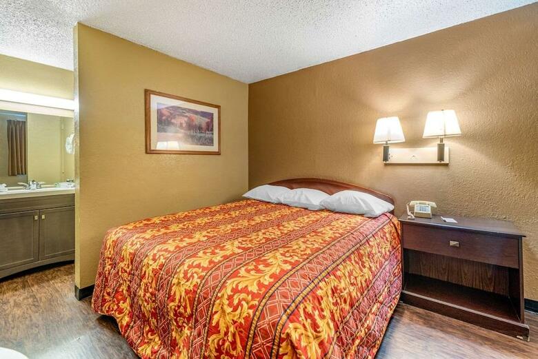 Hotel Rodeway Inn Pueblo