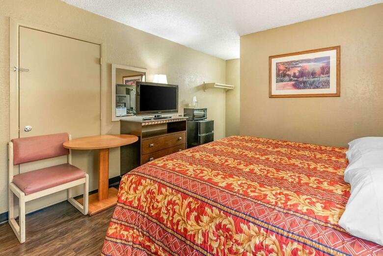 Hotel Rodeway Inn Pueblo