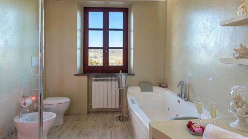 Villa Casale Bella Vita 8&4