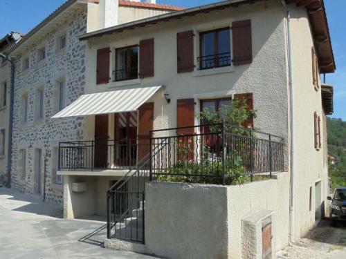 G�te Ceyssac, 3 Pi�ces, 4 Personnes - Fr-1-582-95