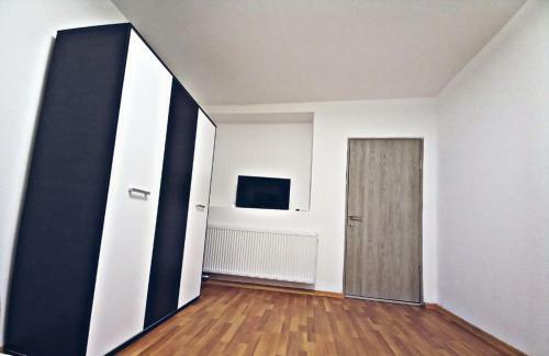Lodge Camere In Regim Hotelier