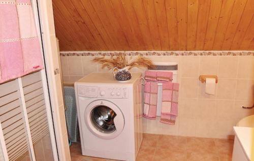 Two-bedroom Holiday Home In Glandage