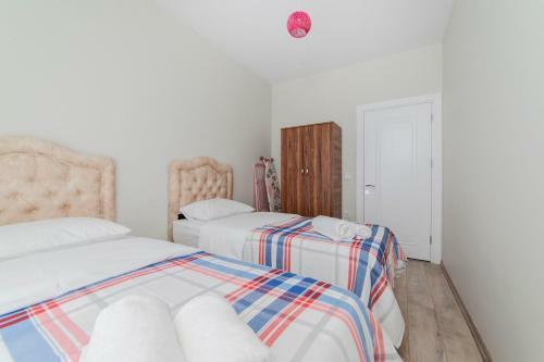 Lovely 3 Bdrm Apartment Close To Everything