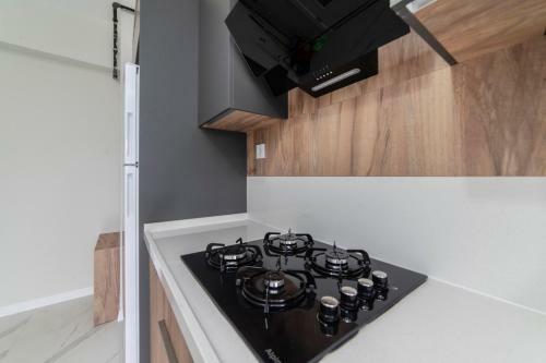 Lovely 3 Bdrm Apartment Close To Everything