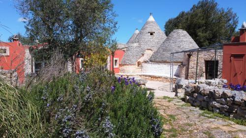 Villa Cisternino Trulli Mansion With Pool By Wowhomes