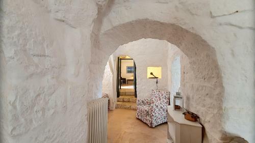 Villa Cisternino Trulli Mansion With Pool By Wowhomes