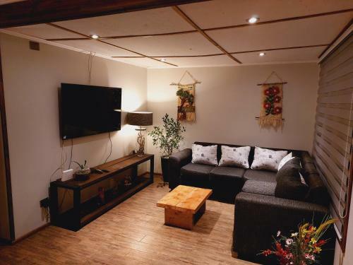 Caba�a Auquinco Lago Ranco
