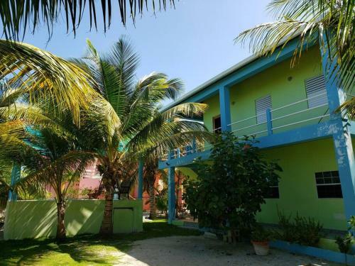 Apartamento The Sands Inn-ground Floor With Pool