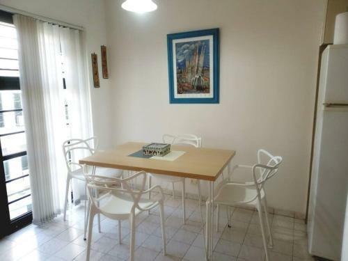Apartamento Amplio Departamento 2 Dormitorios Microcentro