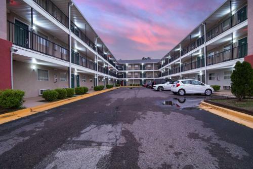 Hotel Savannah Suites-augusta