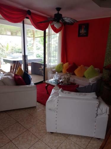 Casa En La Monta�a