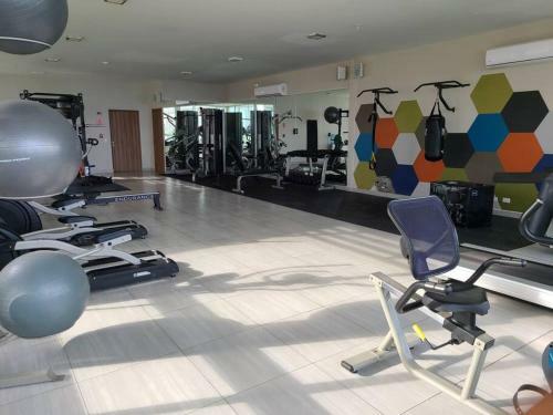 Apartamento Lovely 2-bedroom Condo With Pools And Beach Views