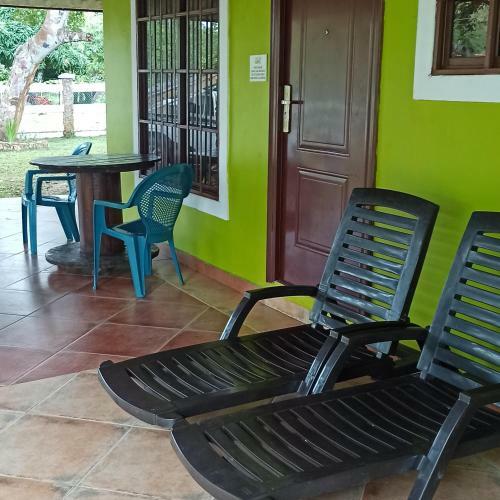 Hostal La Casa De Thurys