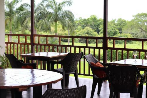 Albergue Hostal Haizeak