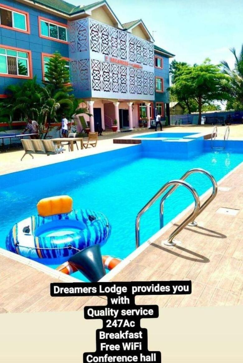 Dreamers Lodge