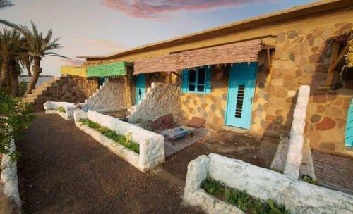 Hotel Rayan's Beach Camp