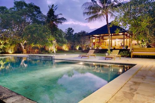 Kutus Kutus Ketewel Villa