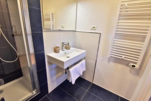 Badia Apartment