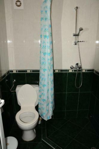 Hostal Kirovi Guest House