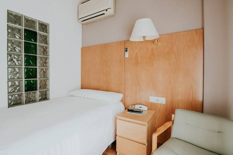 Hotel Residencia Isasa