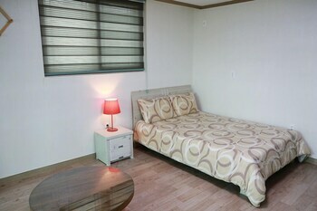 Ilchulbong Hotel