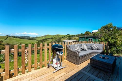 Island Escape - Onetangi Tiny Holiday Home