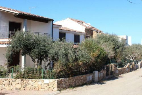 Villa Marco - 100 Mt Dal Mare - Appartamento Riservato, Silenzioso Con Giardino Privato