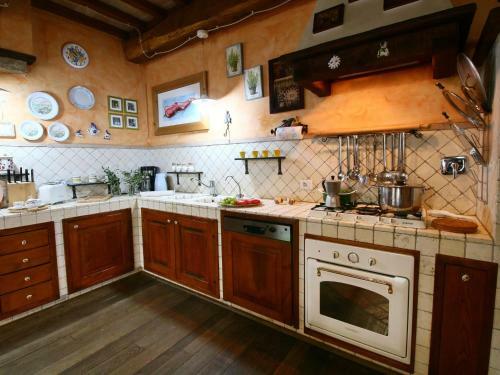 Gorgeous Holiday Home In Collazzone With Sauna
