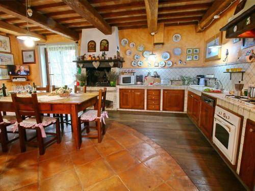 Gorgeous Holiday Home In Collazzone With Sauna