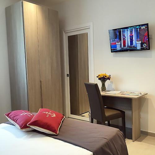 Hostal Quattro Stelle Al Porto Affittacamere